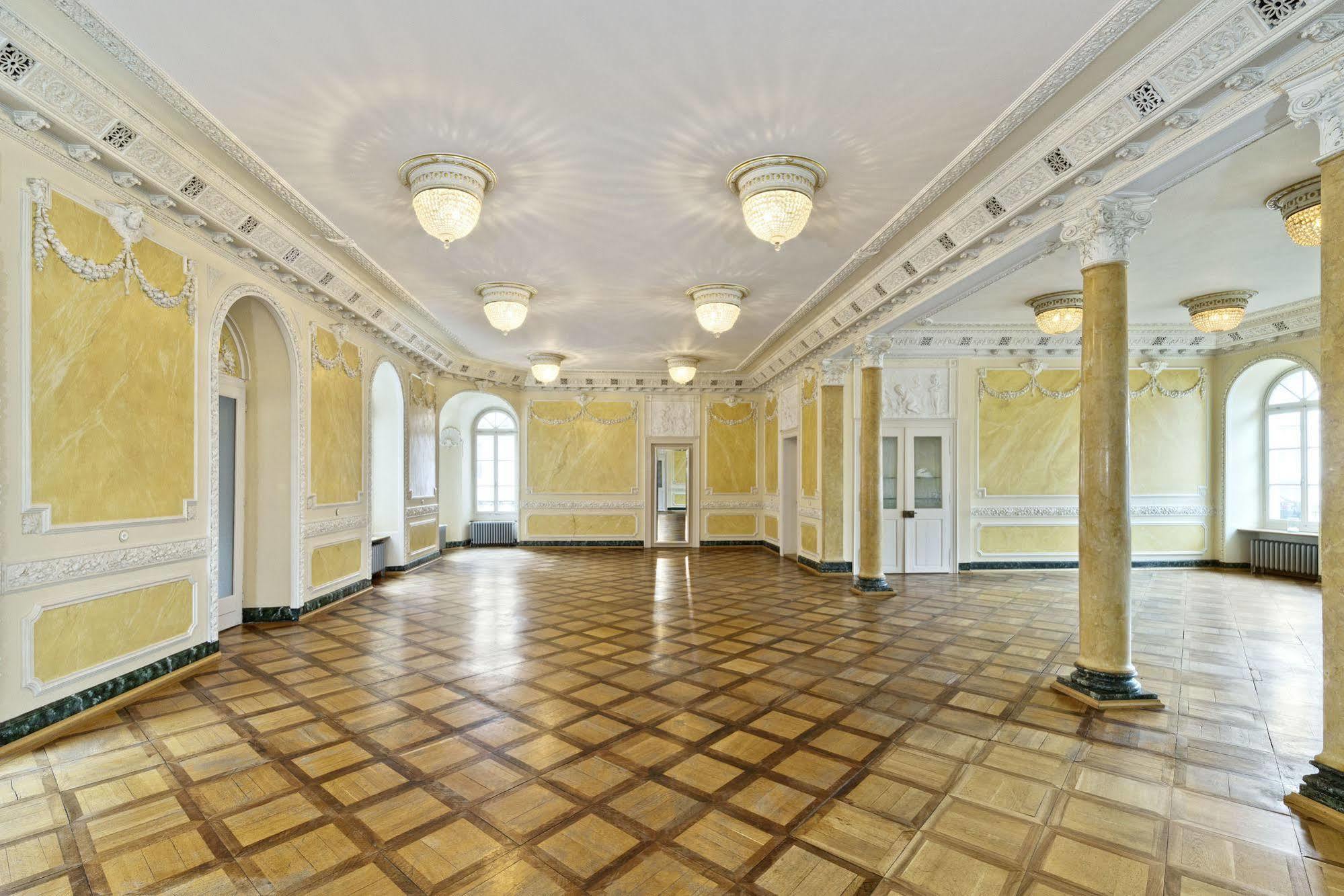 Limmathof Baden - Historisches Haus & Spa Екстериор снимка